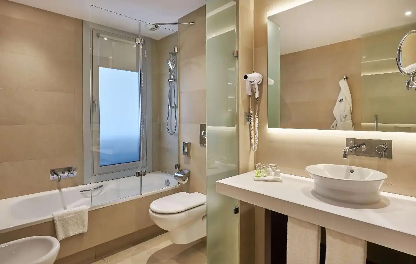 NH Sants Barcelona Badezimmer