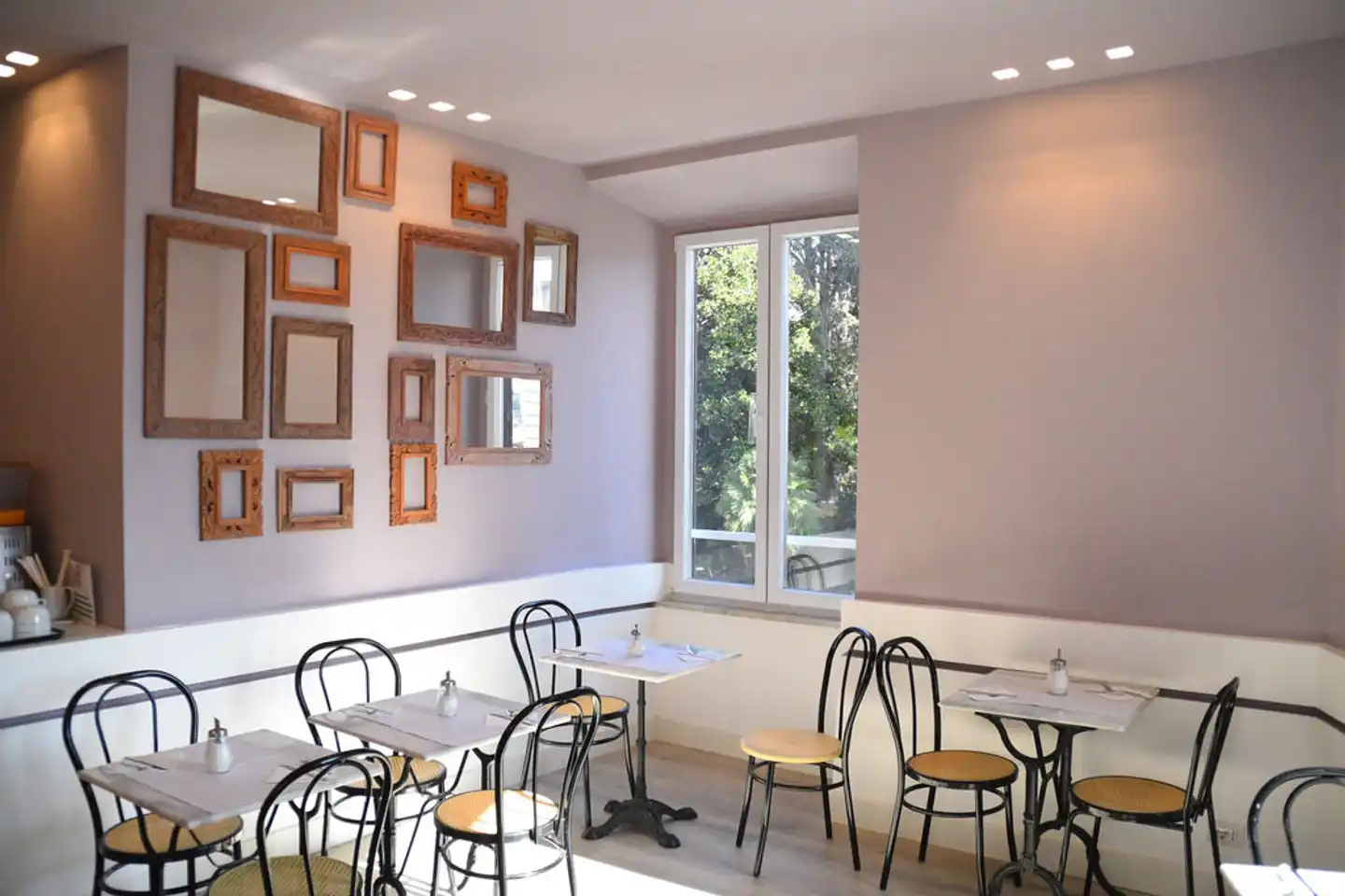 Fiori Bar