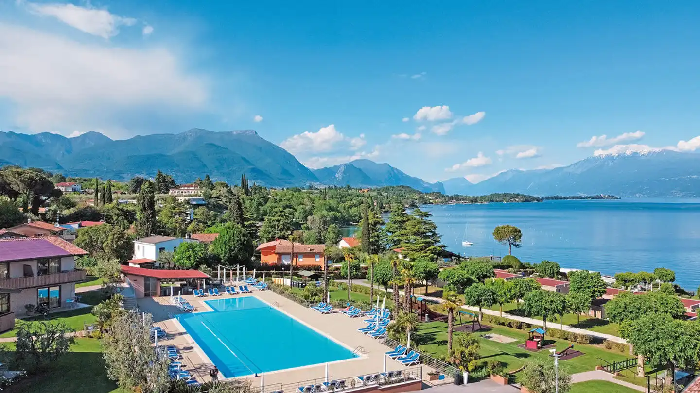 Residence Onda Blu Pool