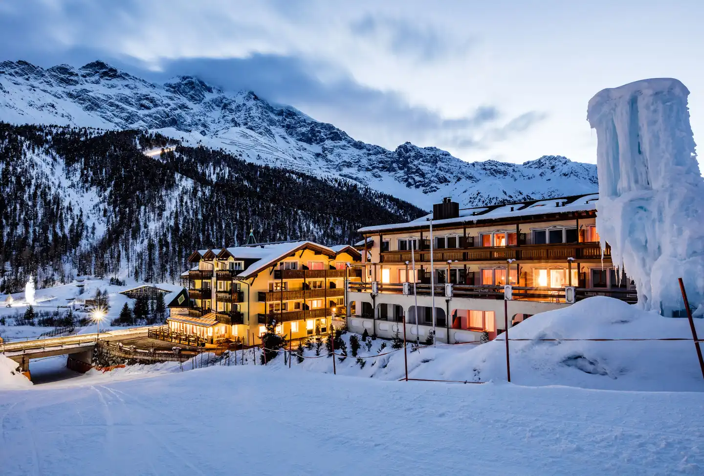 Paradies Pure Mountain Resort Aussenansicht