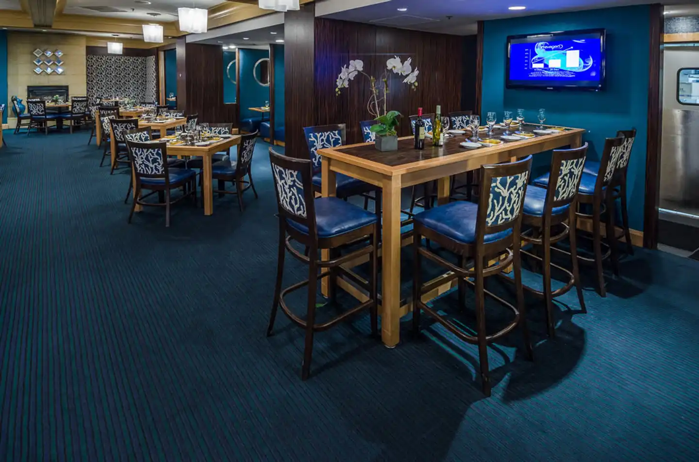The Beacon Hotel & Corporate Quarters Bar
