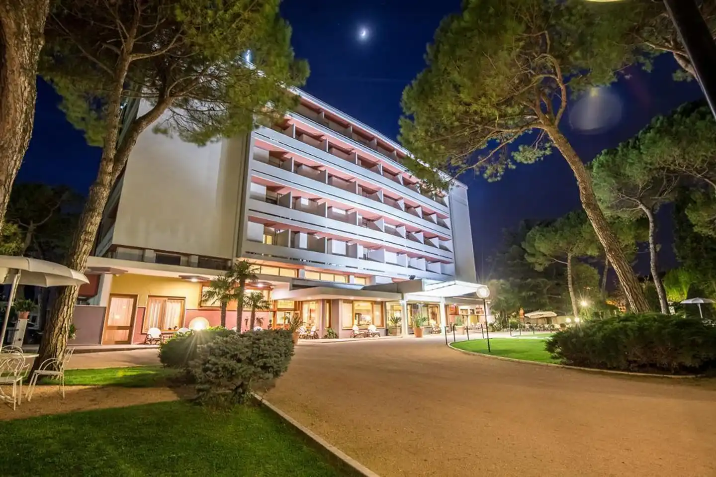 Terme Delle Nazioni Aussenansicht