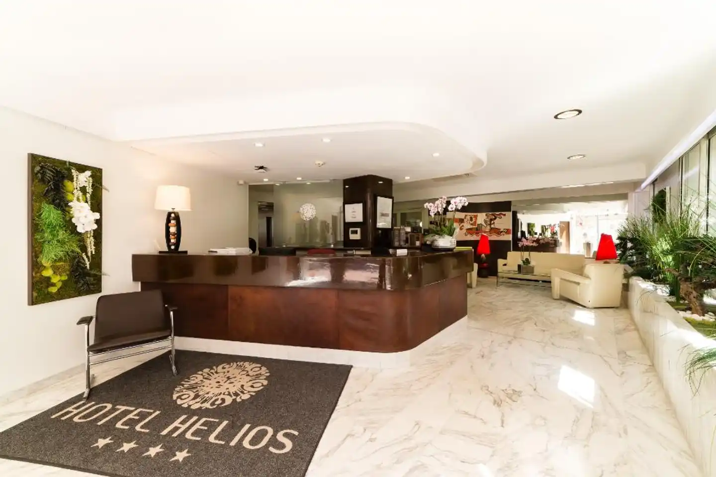 Hélios Lobby
