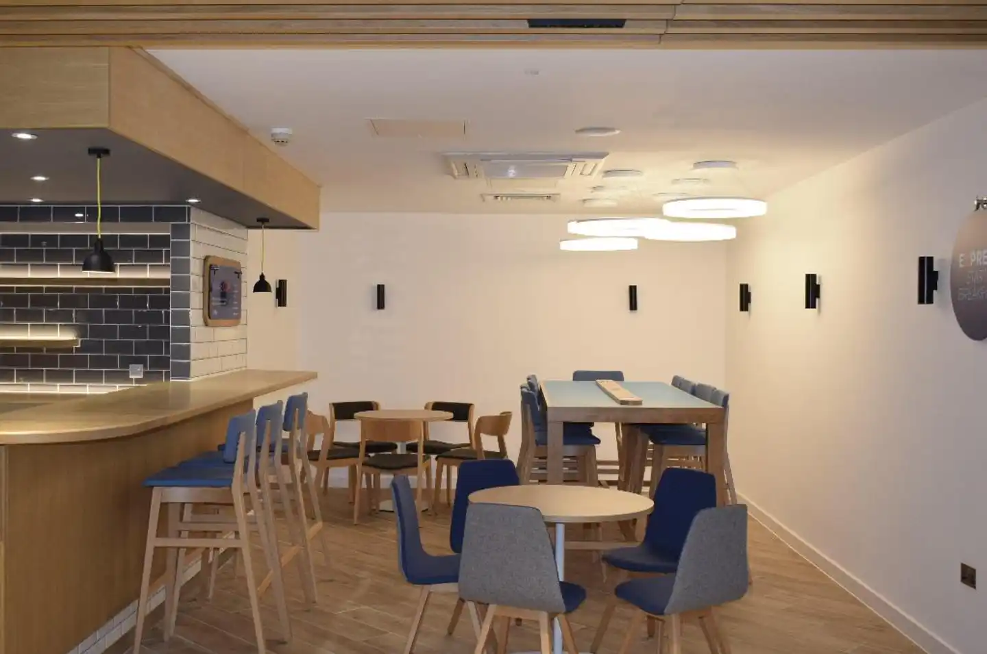 Holiday Inn Express London - Croydon Konferenz