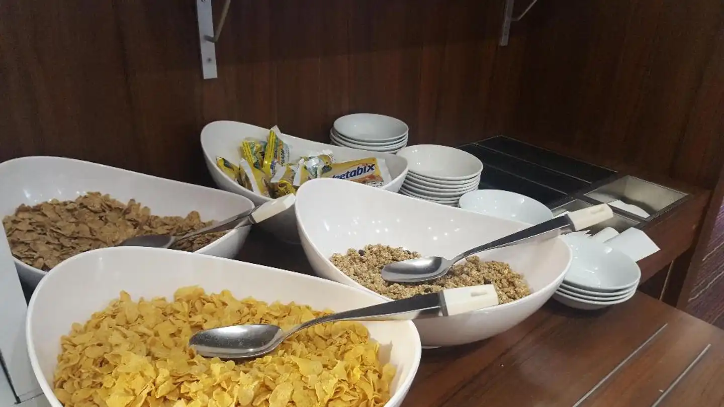 Holiday Inn Express London - Croydon Restaurant