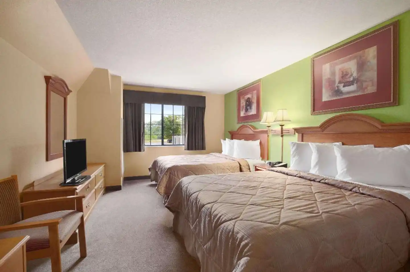Days Inn & Suites by Wyndham San Antonio North Stone Oak Wohnbeispiel
