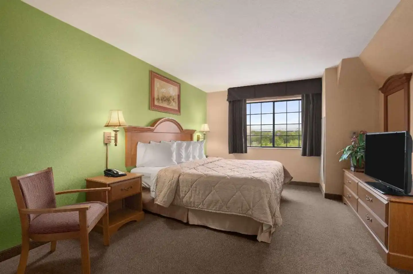 Days Inn & Suites by Wyndham San Antonio North Stone Oak Wohnbeispiel