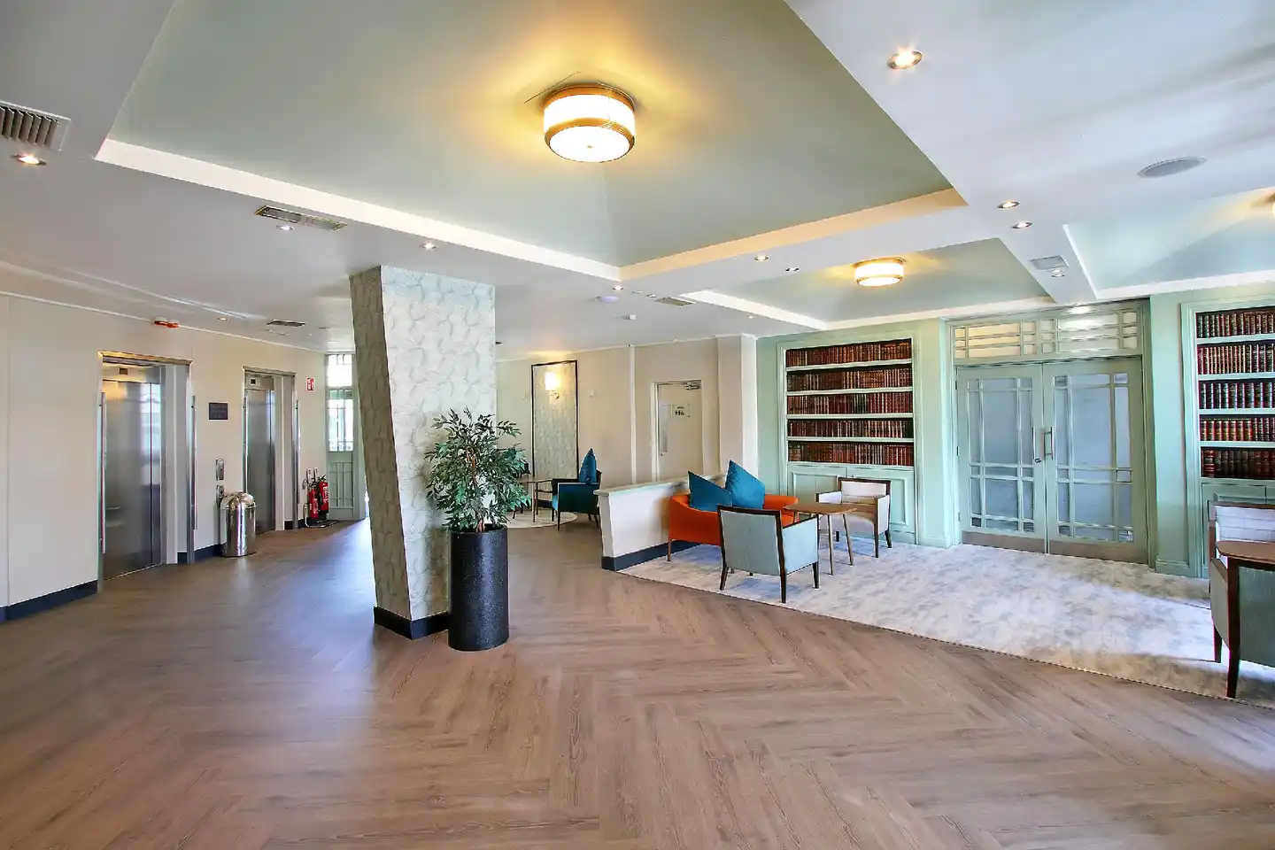Waterford Marina Lobby