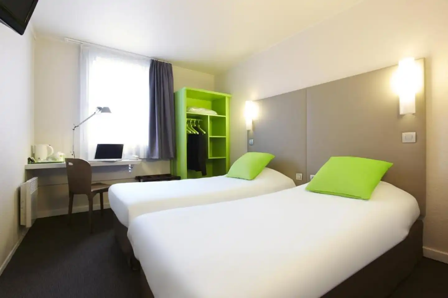 Campanile Paris Est Bobigny Wohnbeispiel