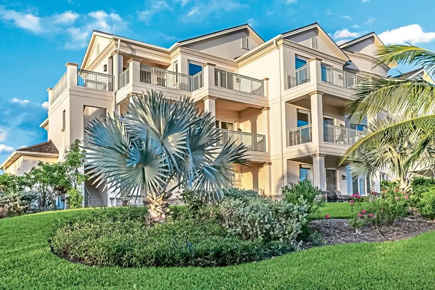 Grand Isle Resort & Residences Aussenansicht