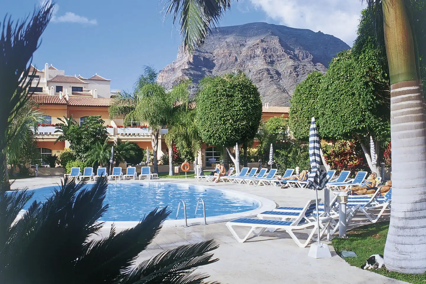 Jardín del Conde Pool