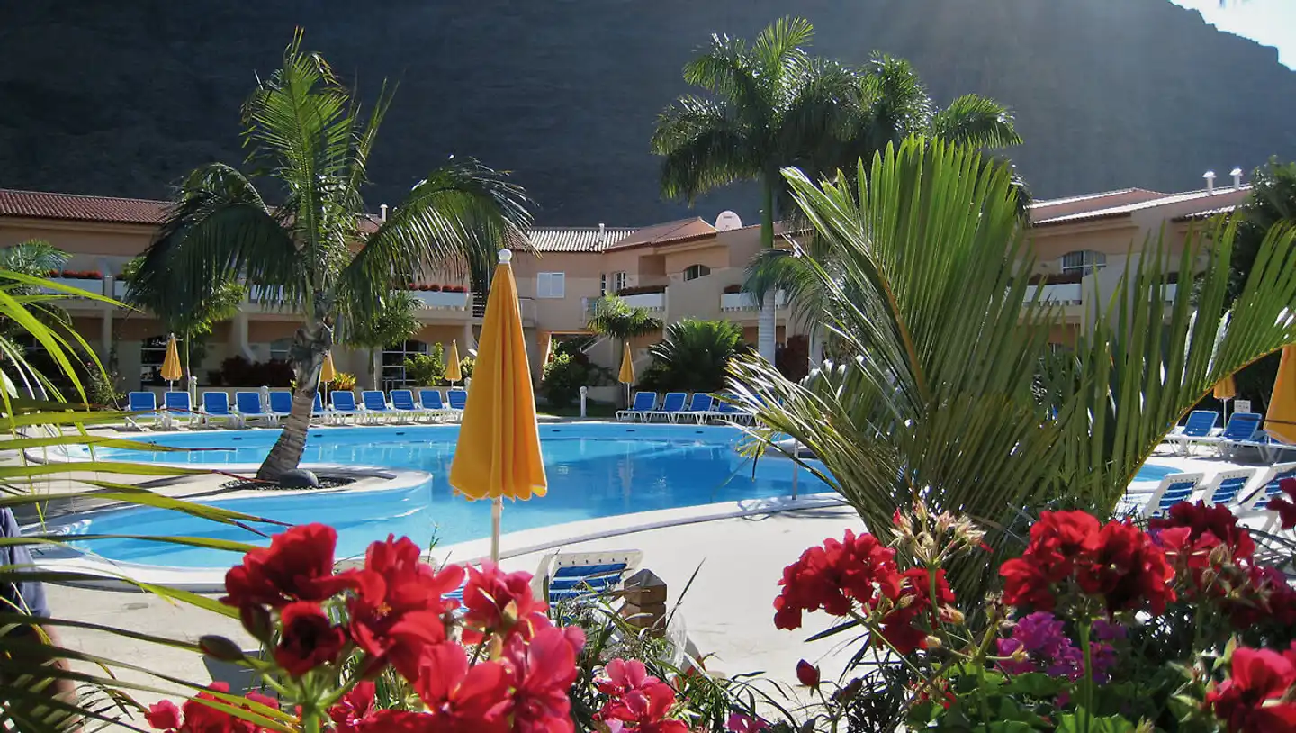 Jardín del Conde Pool