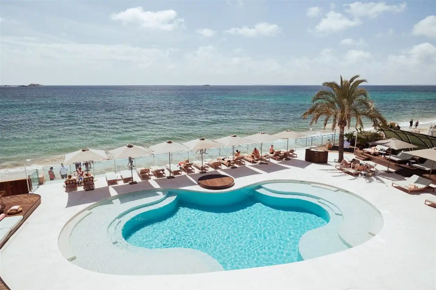 AMA Ibiza Beachfront Suites Pool