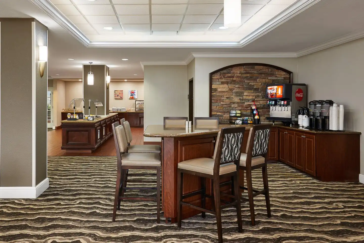 Staybridge Suites Orlando Airport South Bar