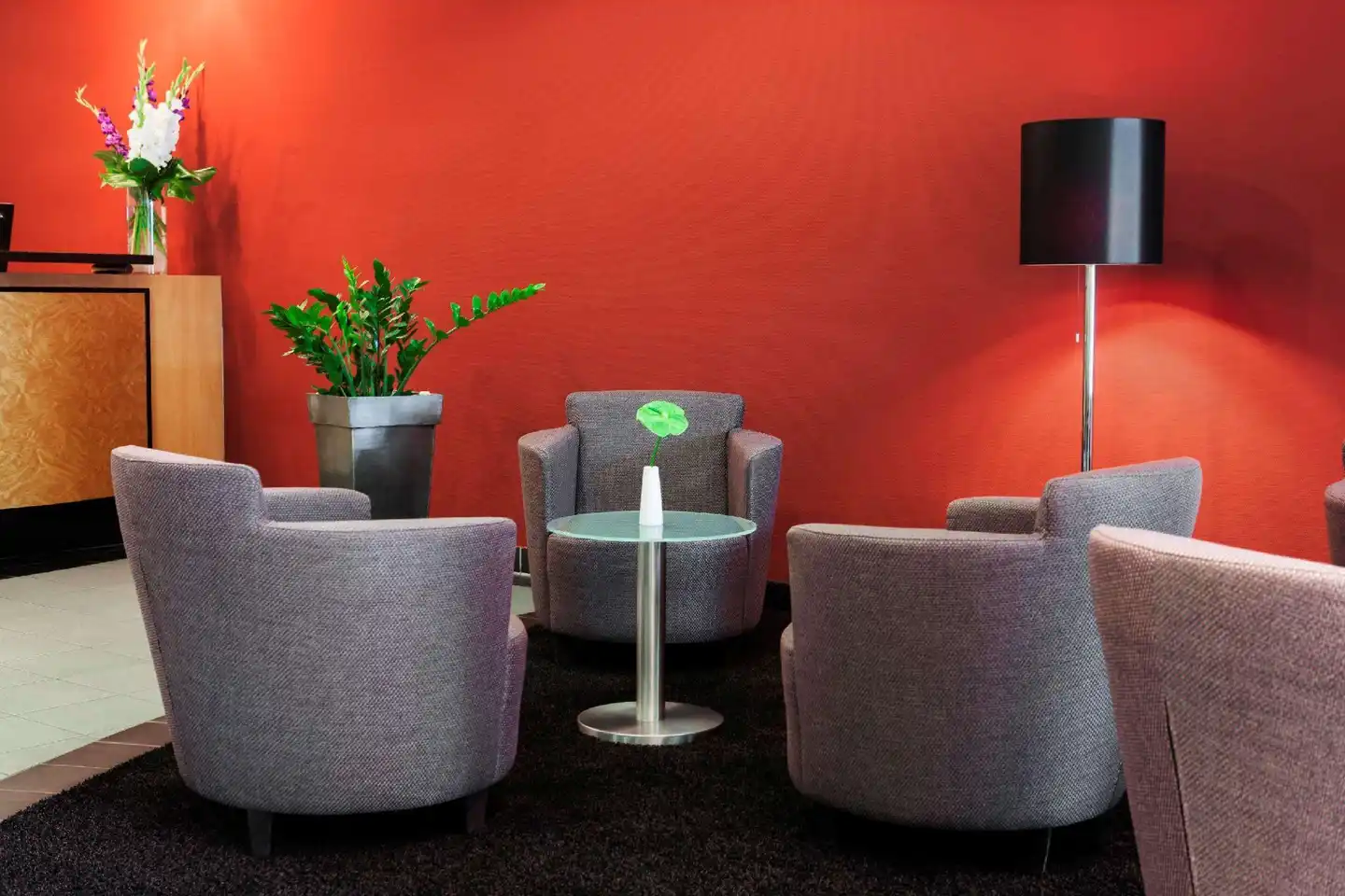InterCityHotel Augsburg Lobby