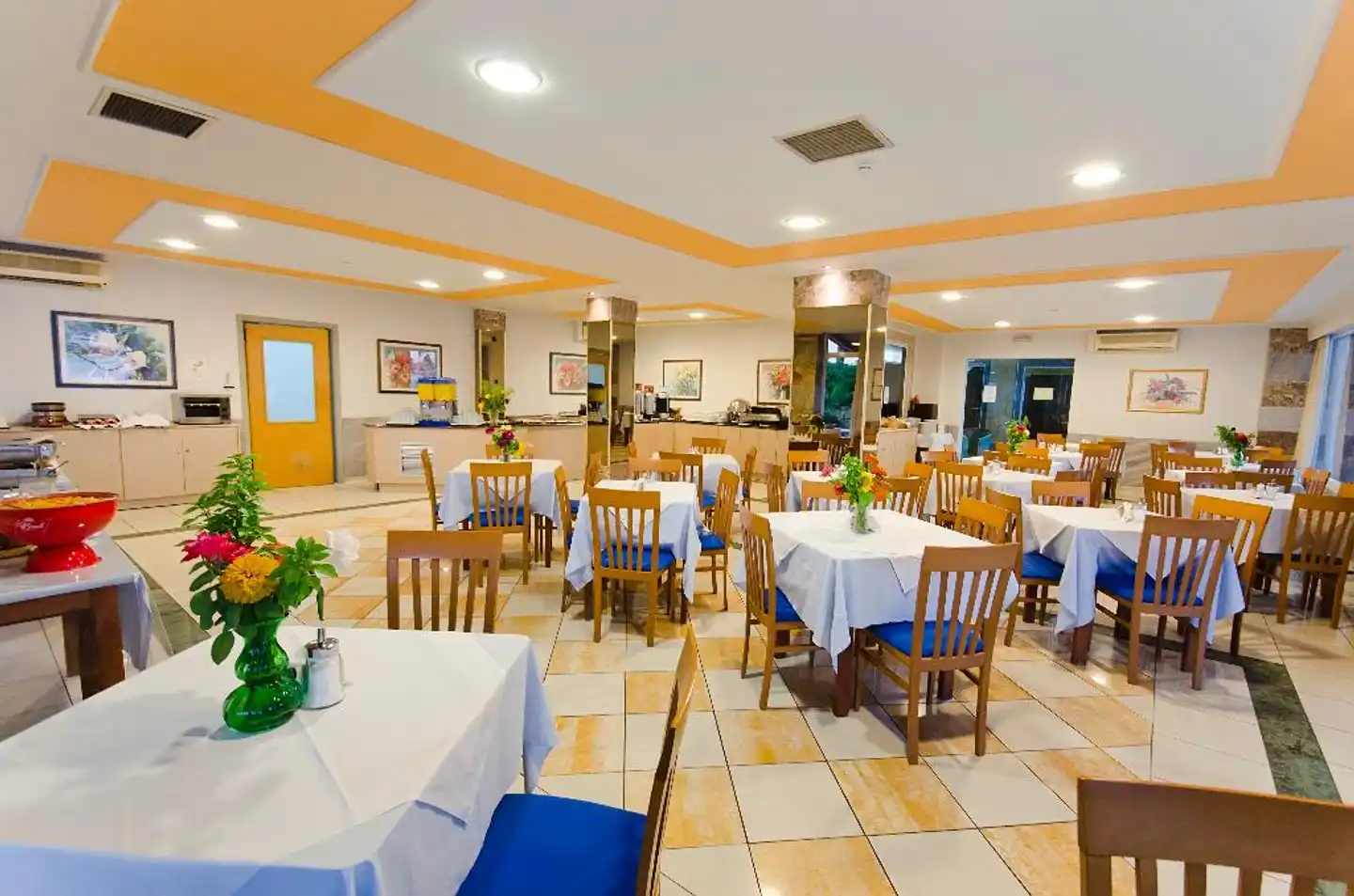 Kosta Palace Restaurant