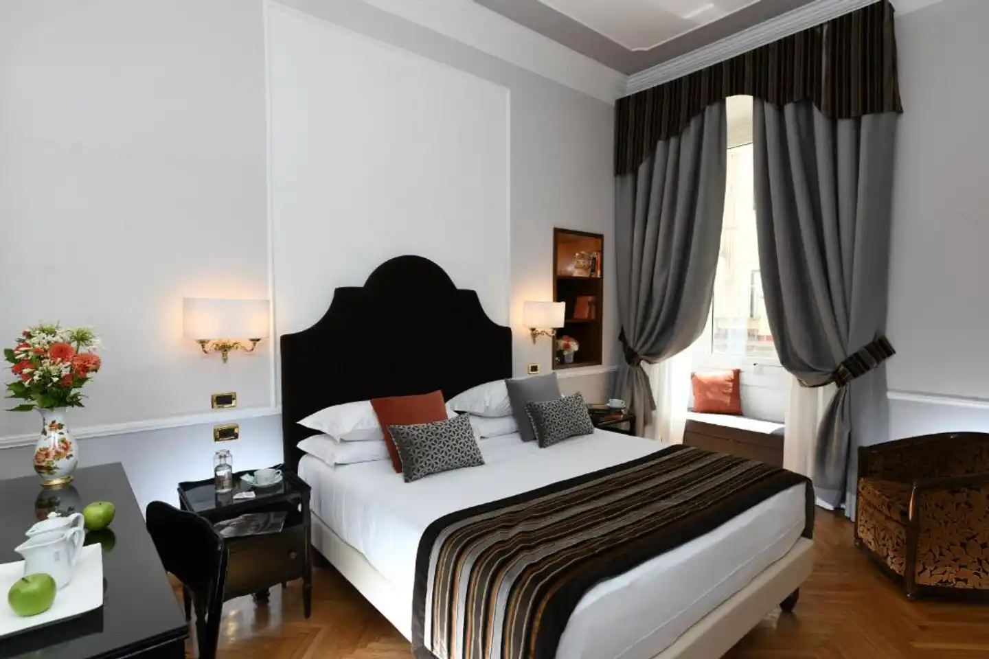 Bettoja Hotel Massimo d'Azeglio Wohnbeispiel