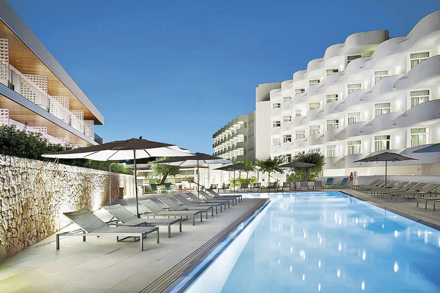 Inturotel Cala Esmeralda Beach & Spa Pool