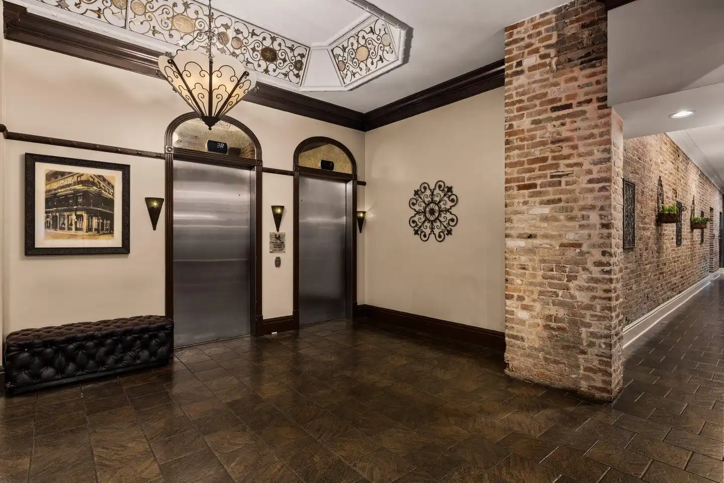 Wyndham La Belle Maison Lobby