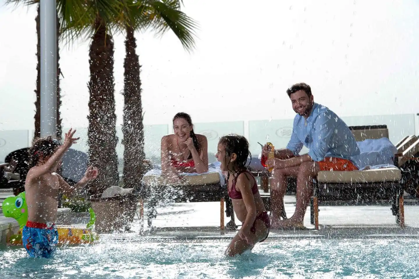Crowne Plaza Abu Dhabi - Yas Island Personen