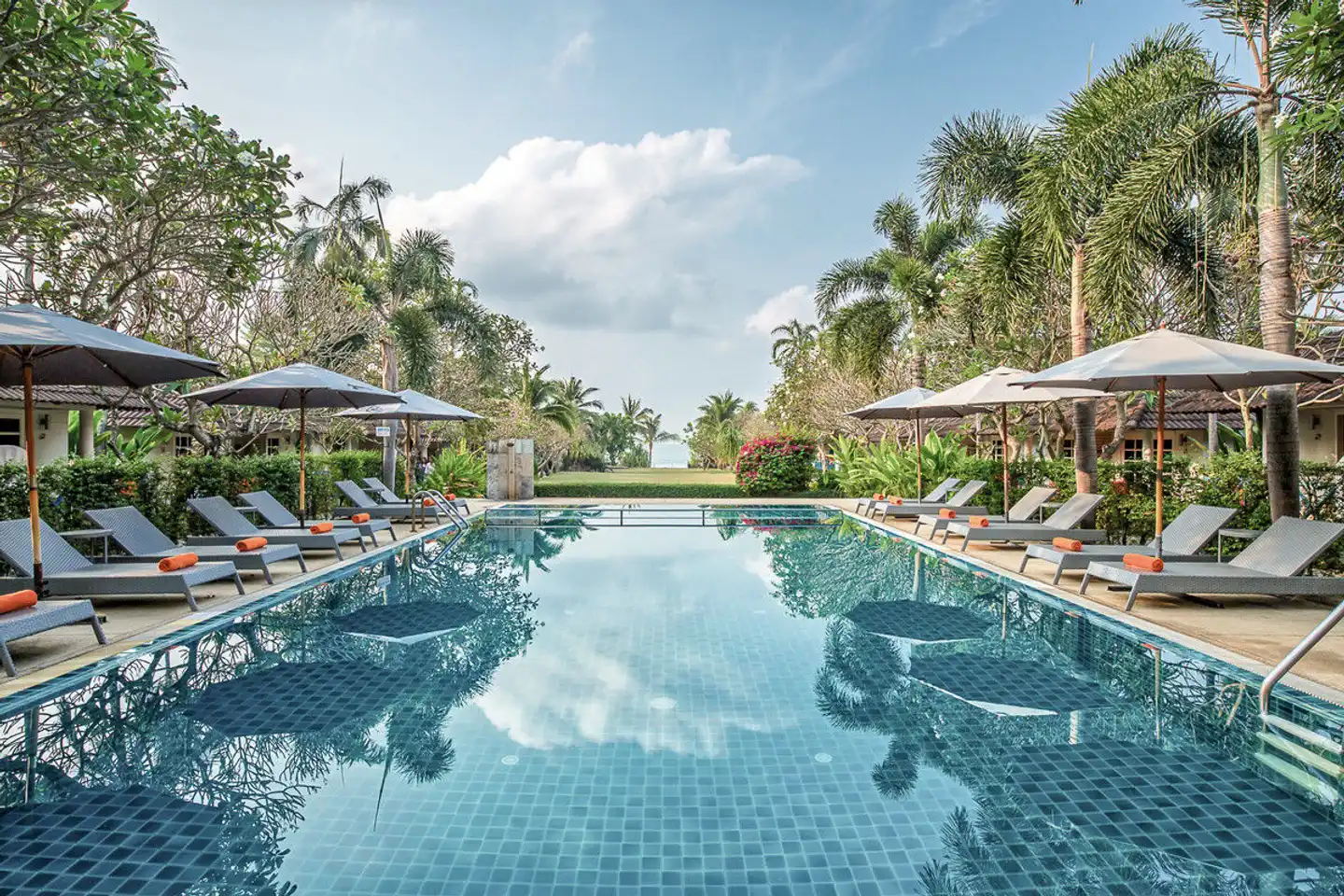 Bandara on Sea, Rayong Pool