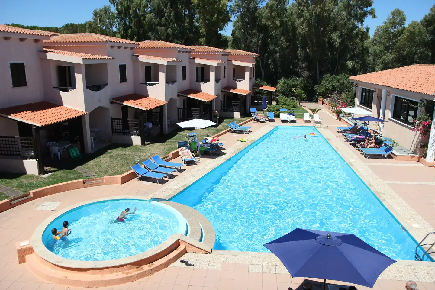 Marina Manna Hotel and Club Village Pool