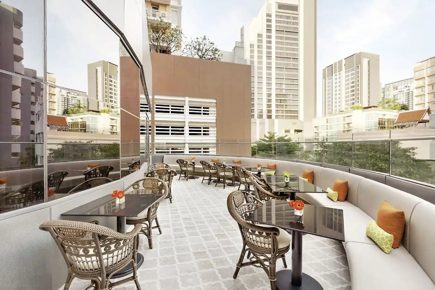 Hyatt Place Bangkok Sukhumvit Terrasse