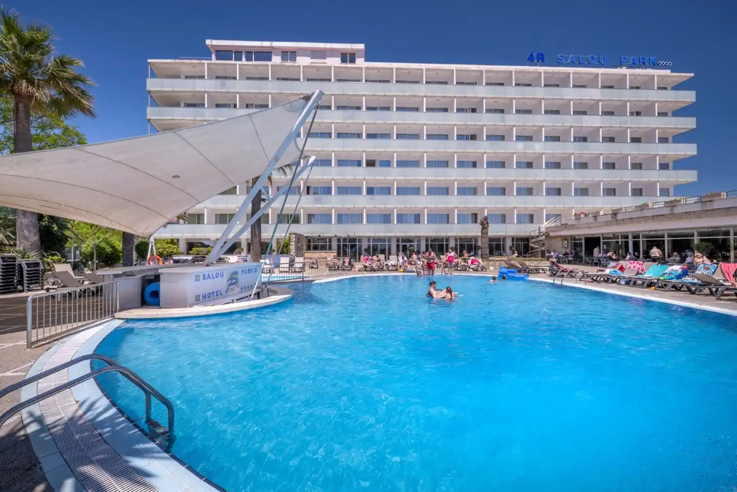 4R Salou Park Pool