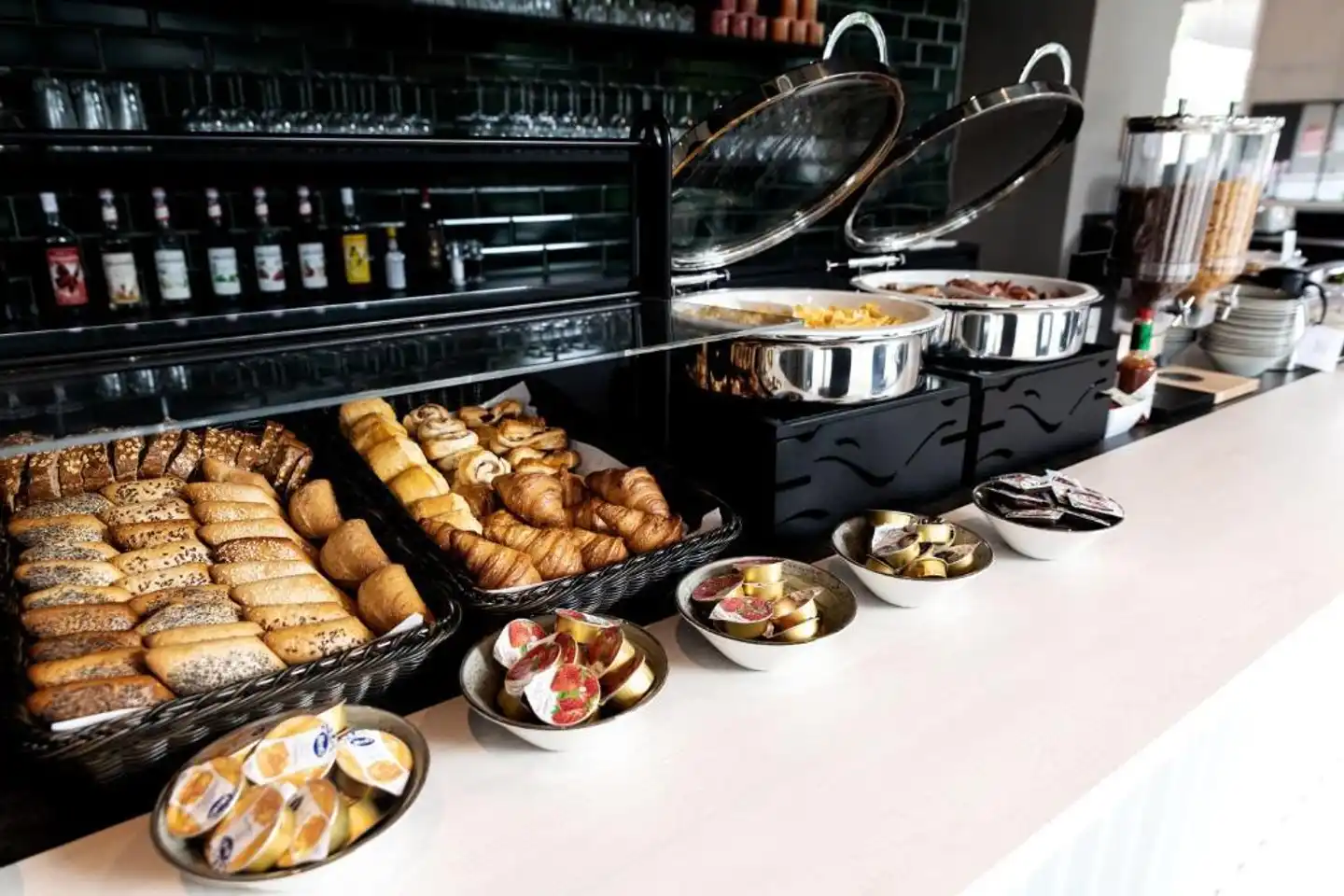 B&B Hotel Basel Restaurant