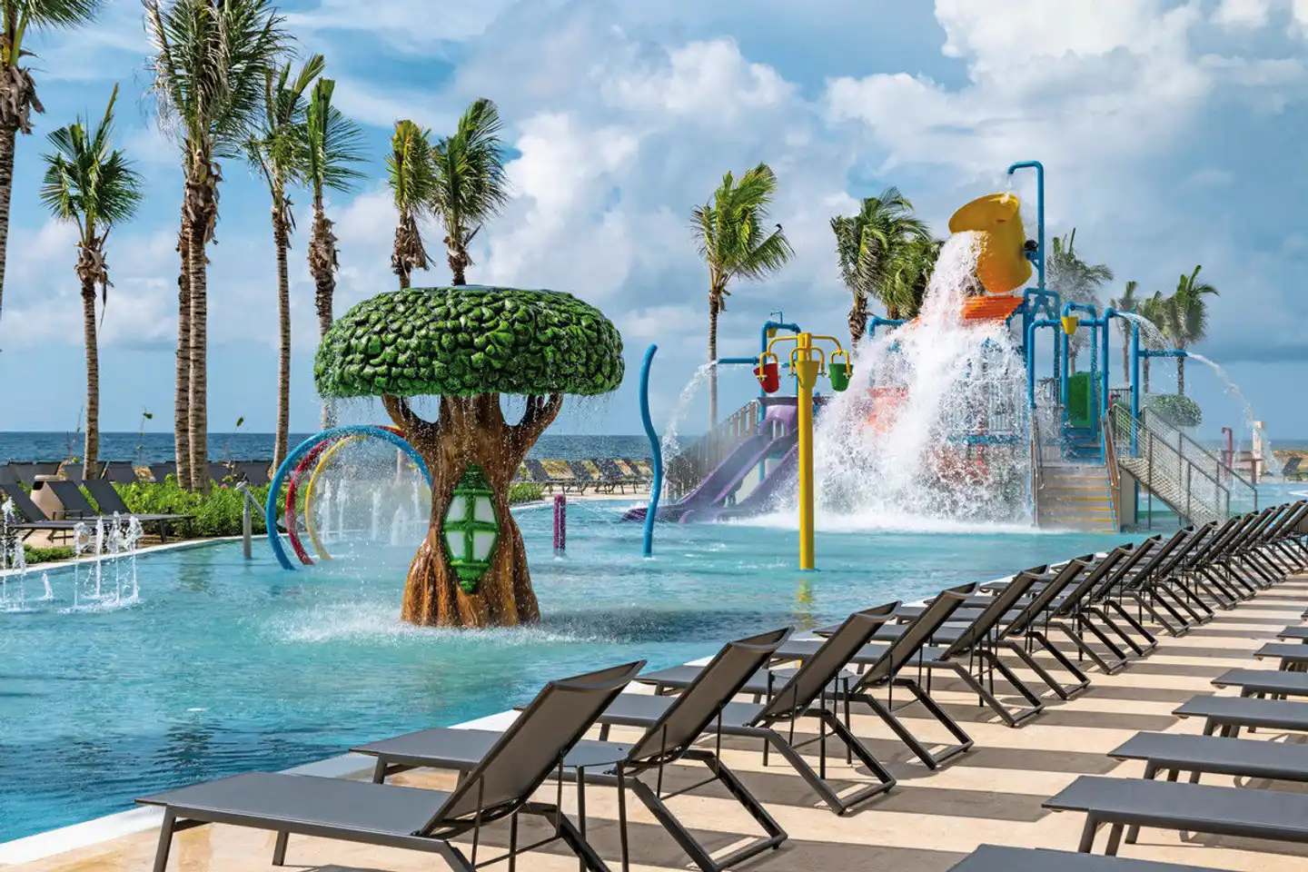 Hilton Tulum Pool
