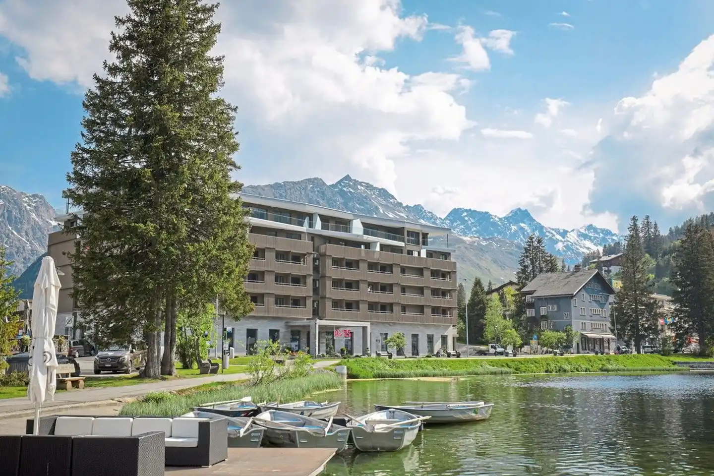 AVES Homebase Arosa Garten