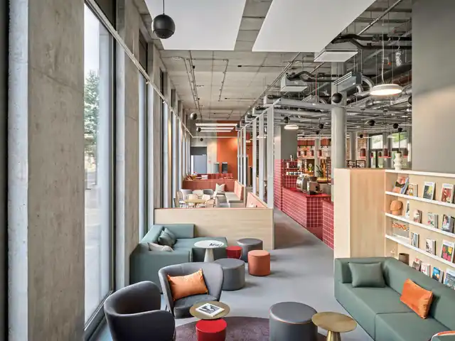 URBAN LOFT Berlin Lobby