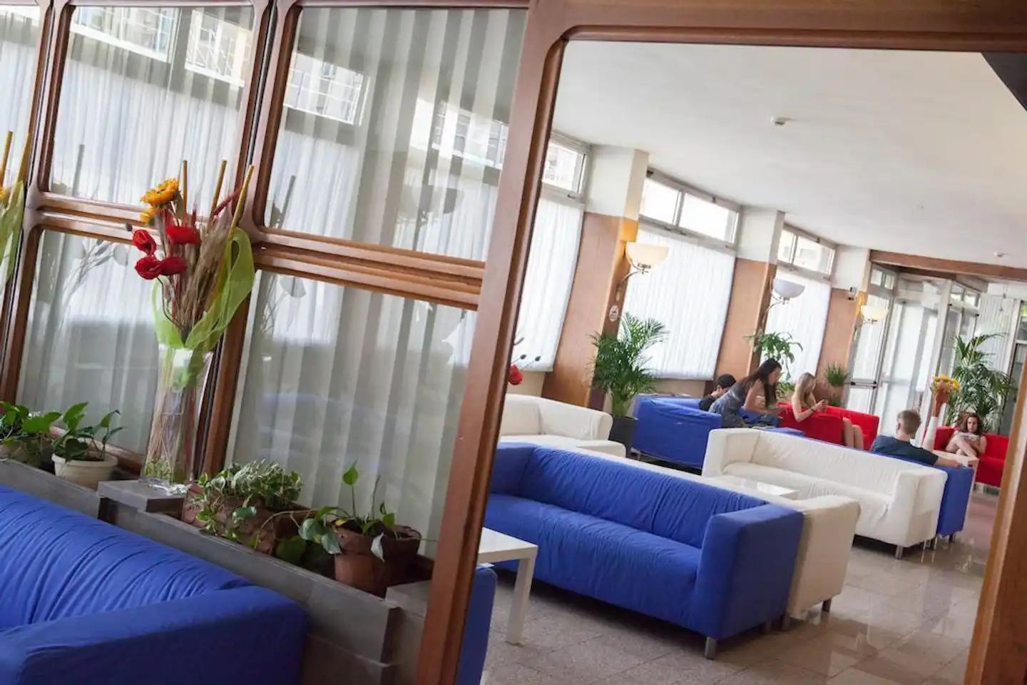 Auto Park Hotel Lobby
