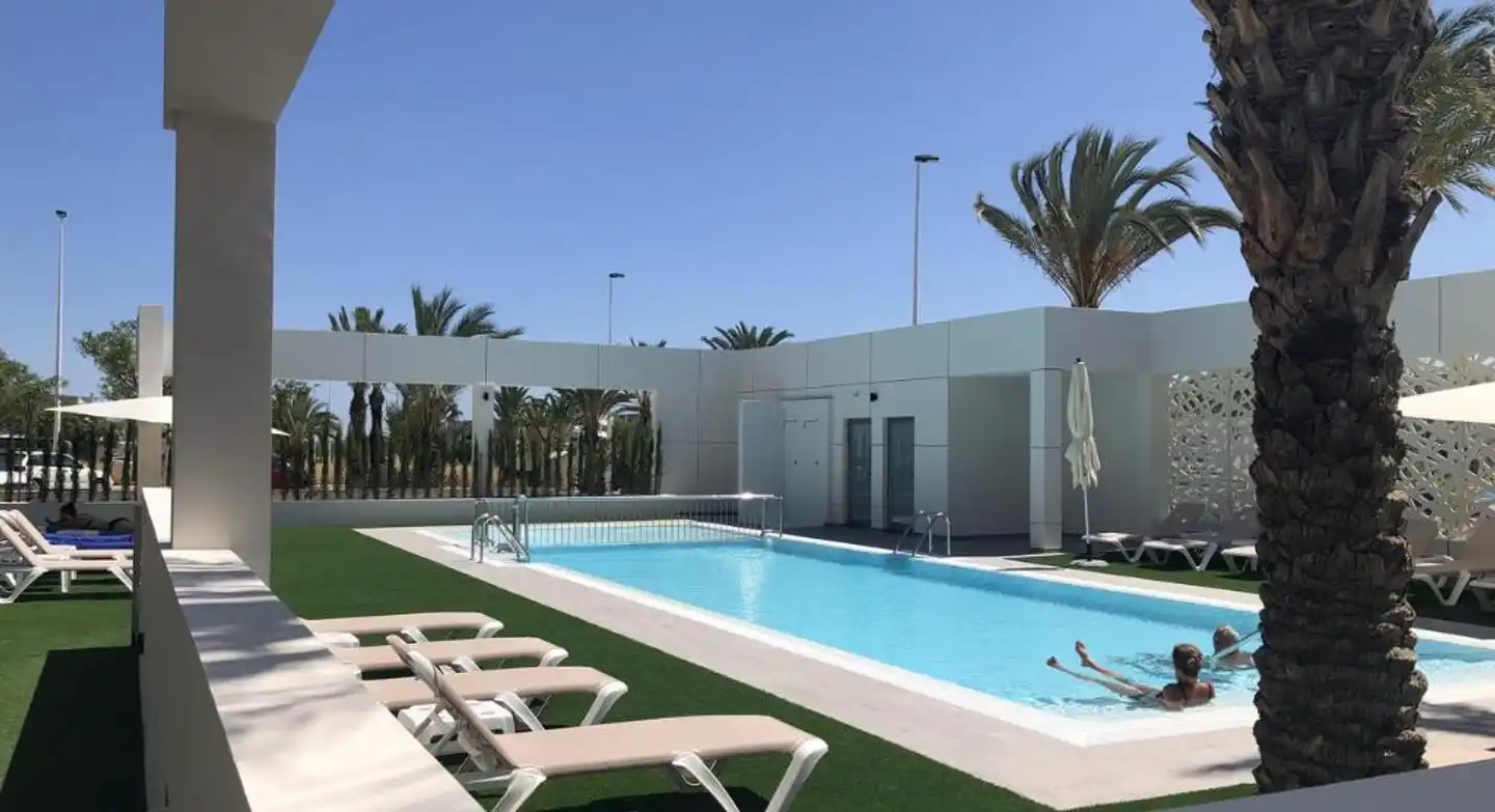 Hotel Port Elche Pool