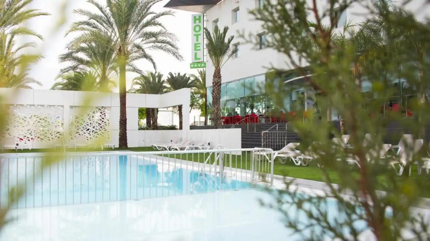 Hotel Port Elche Pool