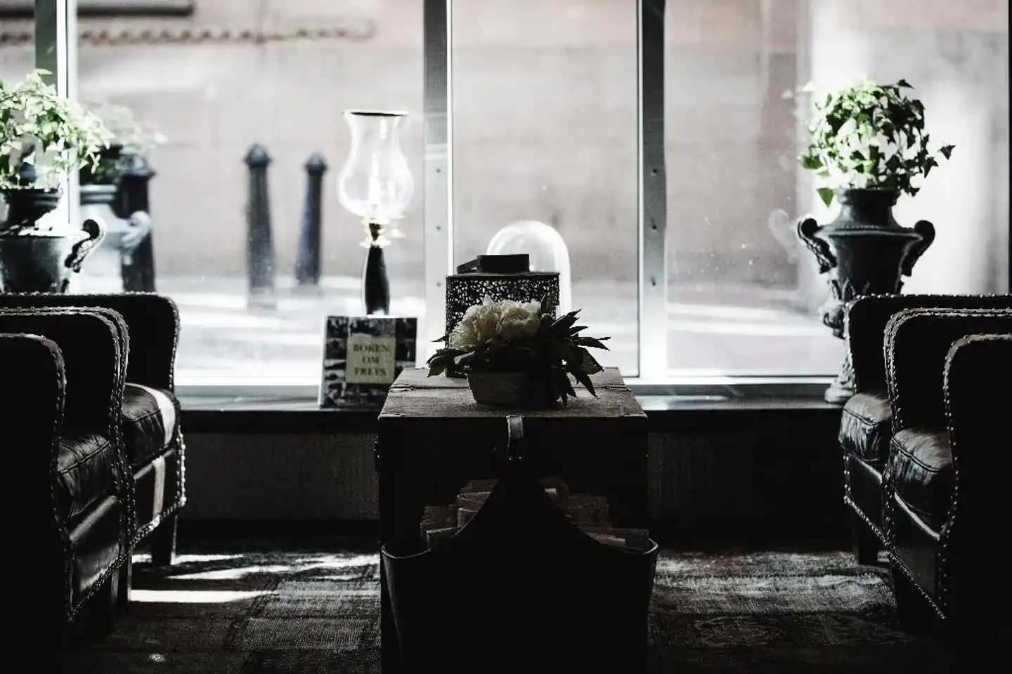Freys Hotel Lobby