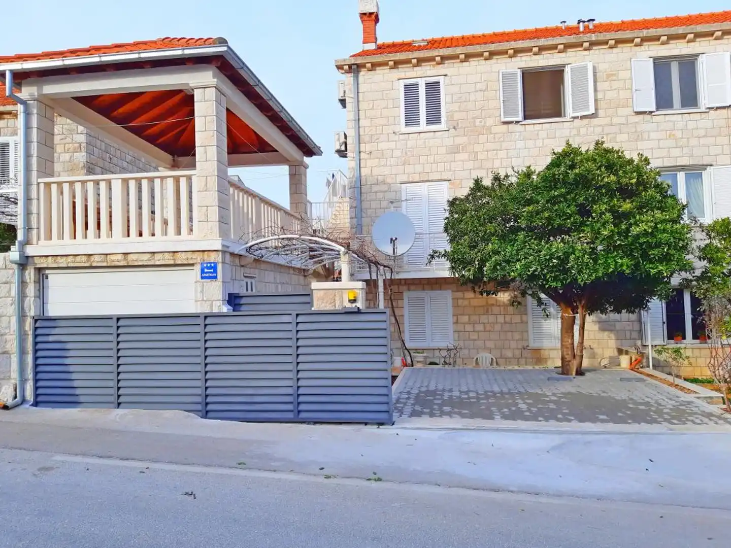 Apartmani Vuli'evi' Aussenansicht