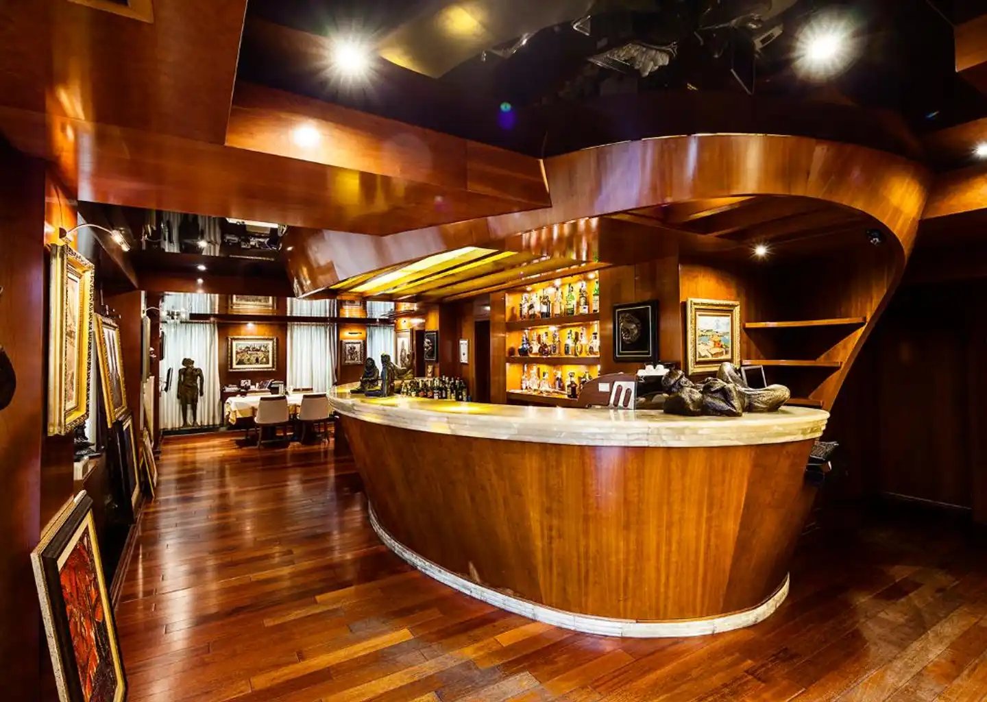Anel Bar