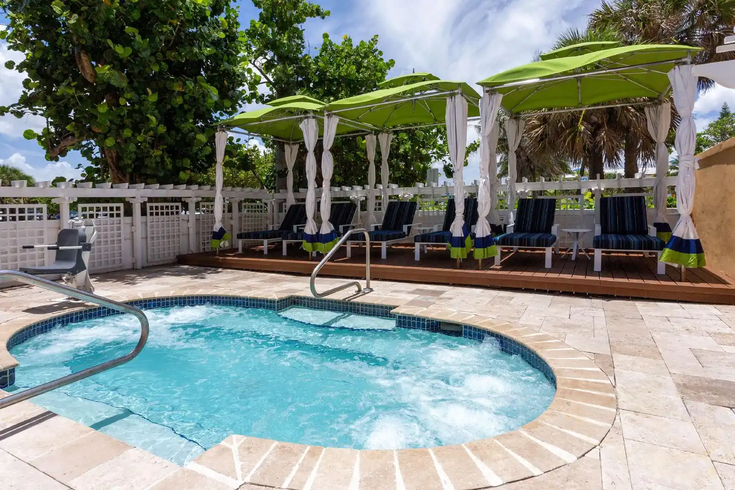 Wyndham Deerfield Beach Resort Pool