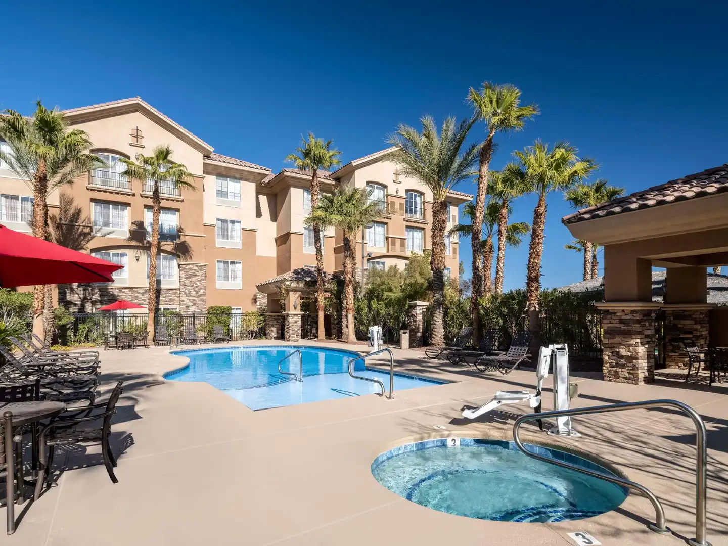 Hilton Garden Inn Las Vegas Strip South Pool