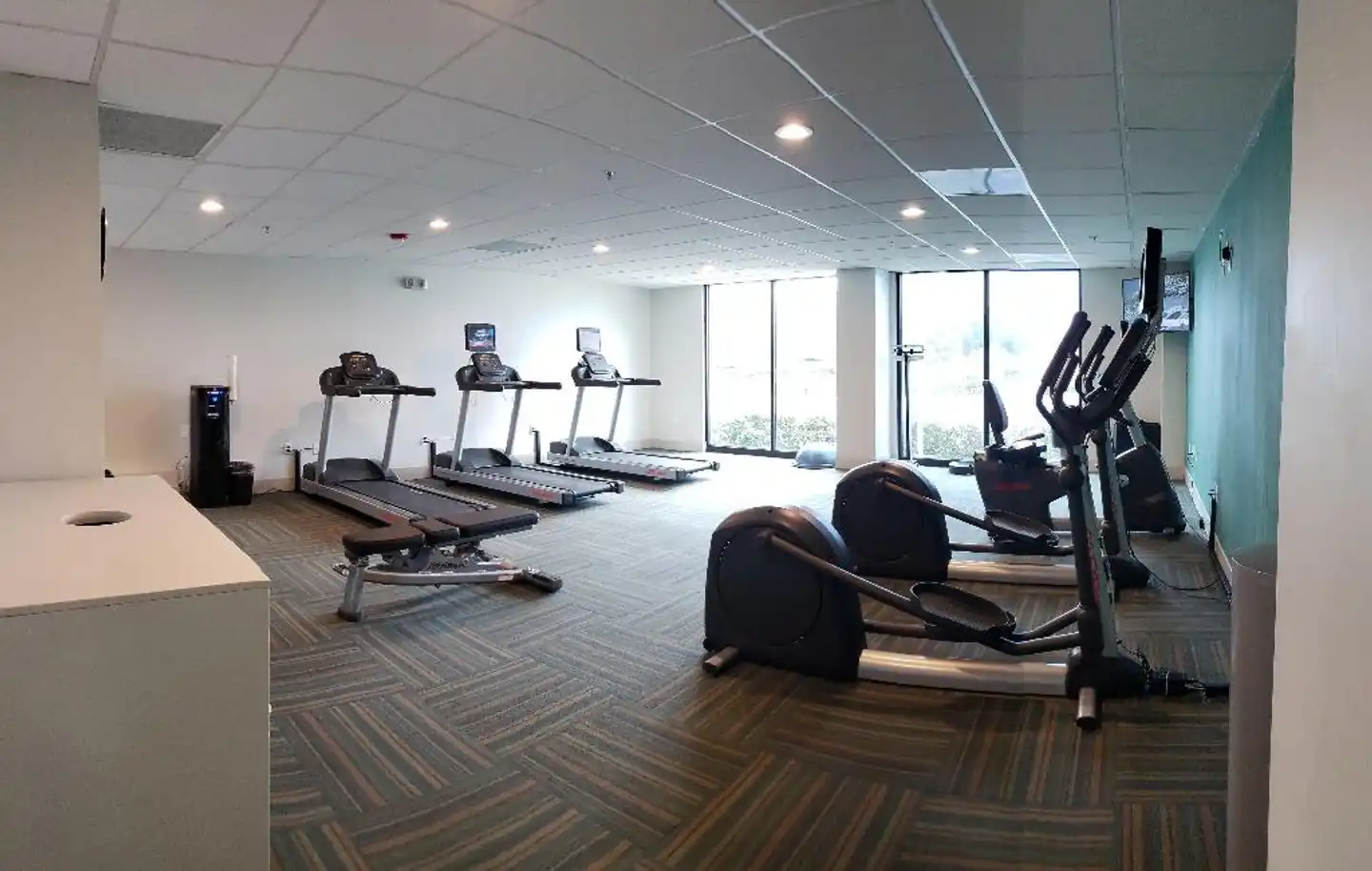 Holiday Inn Express & Suites Miami - Hialeah Sport und Entertainment