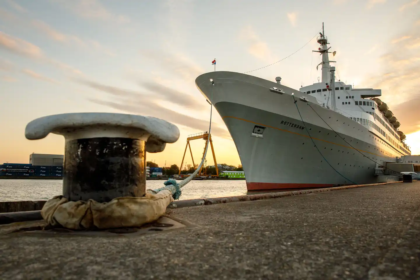SS Rotterdam by Westcord Hotels Aussenansicht