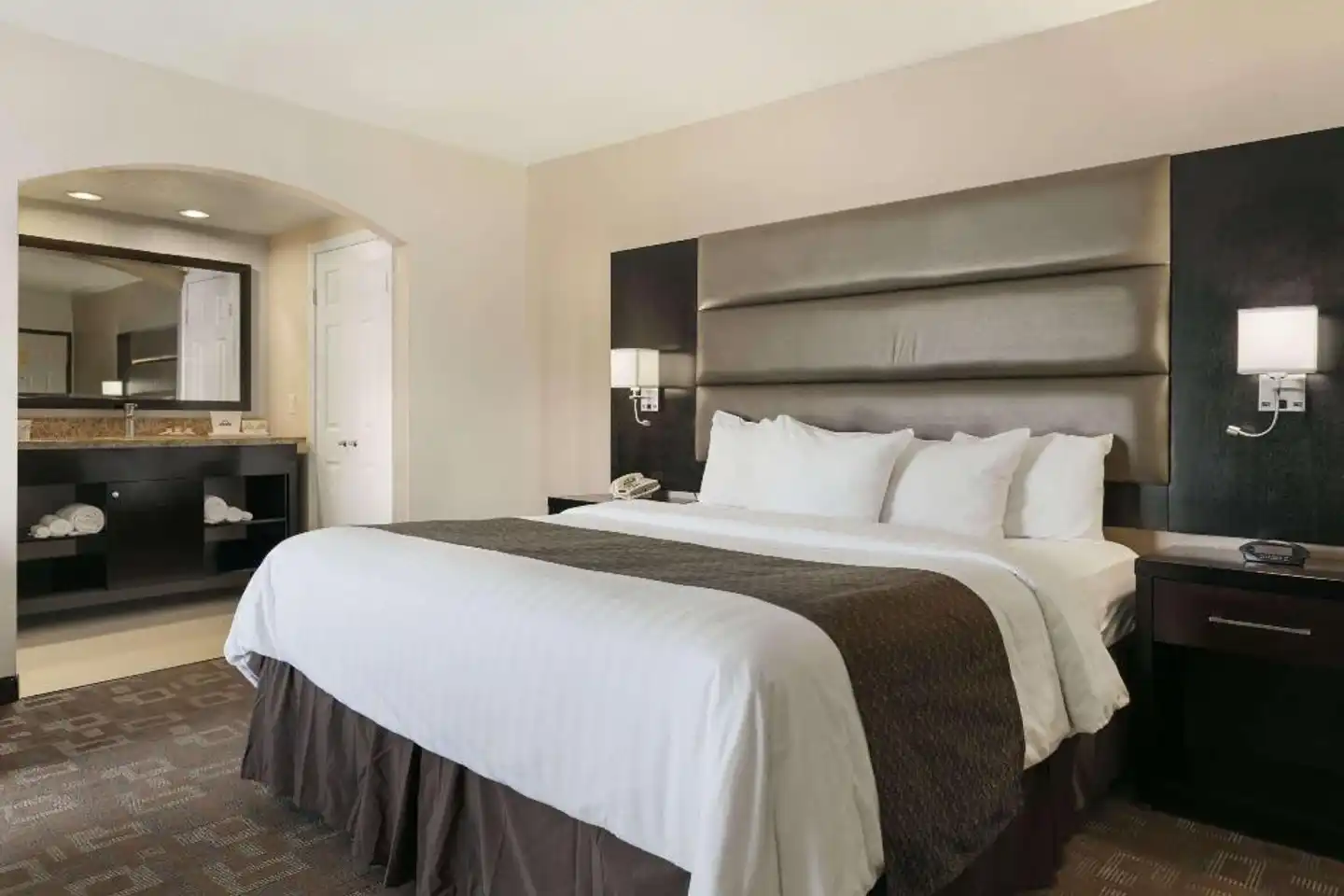 Days Inn by Wyndham Downey Wohnbeispiel
