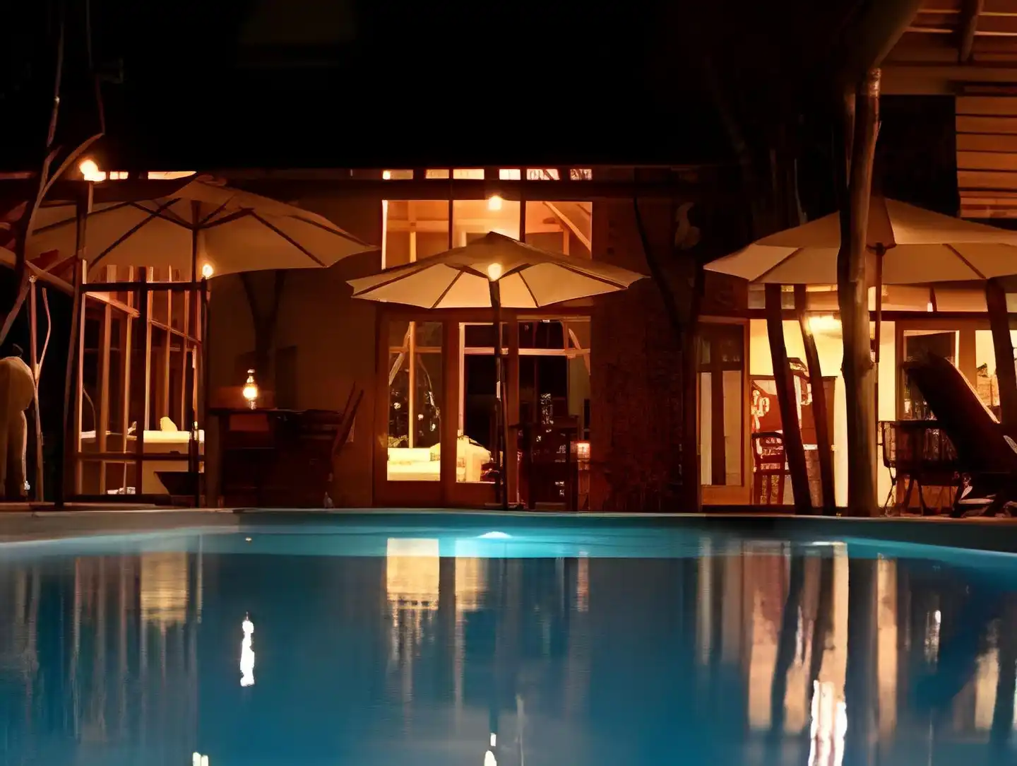 Trogon House and Forest Spa Hallenbad