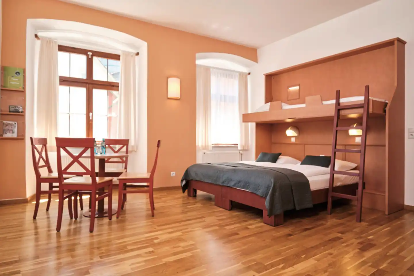 JUFA Hotel Meersburg Wohnbeispiel