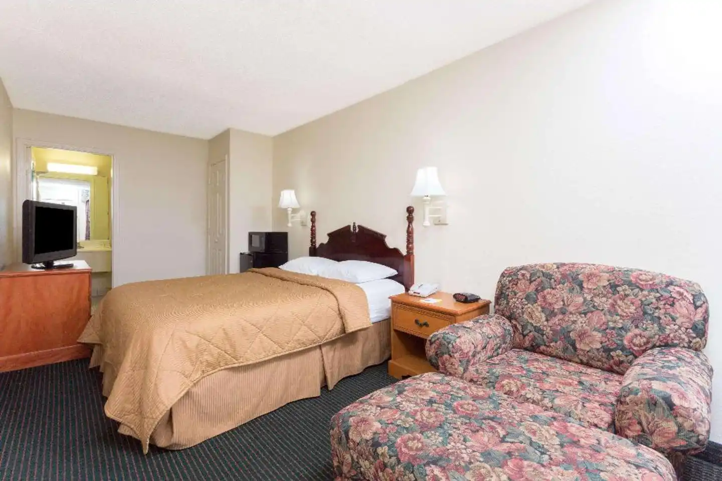 Days Inn & Suites by Wyndham Vicksburg Wohnbeispiel