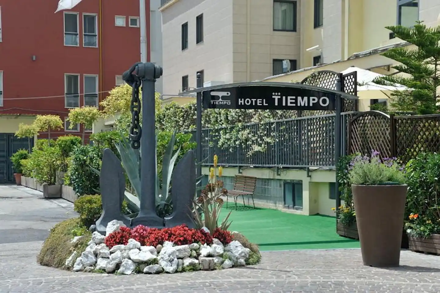 Tiempo Aussenansicht
