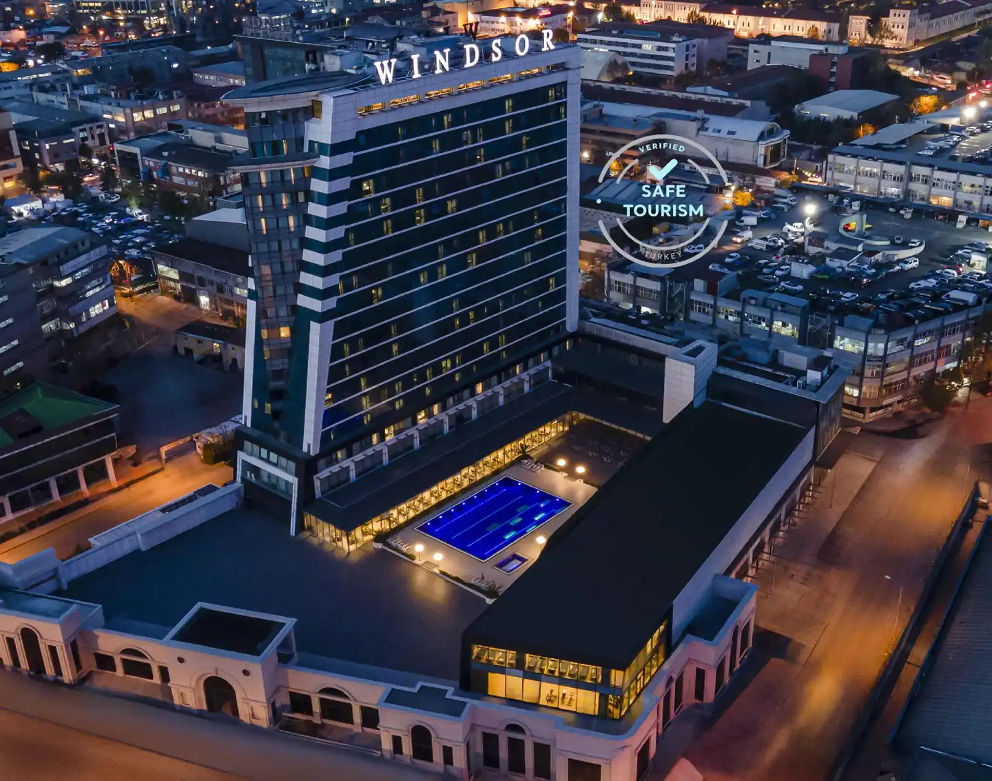 Windsor Hotel & Convention Center Aussenansicht