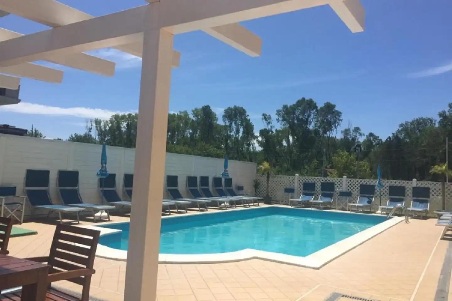 Viking Pool