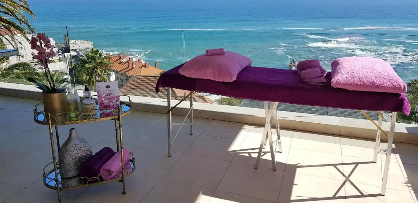 The Clarendon - Bantry Bay Terrasse